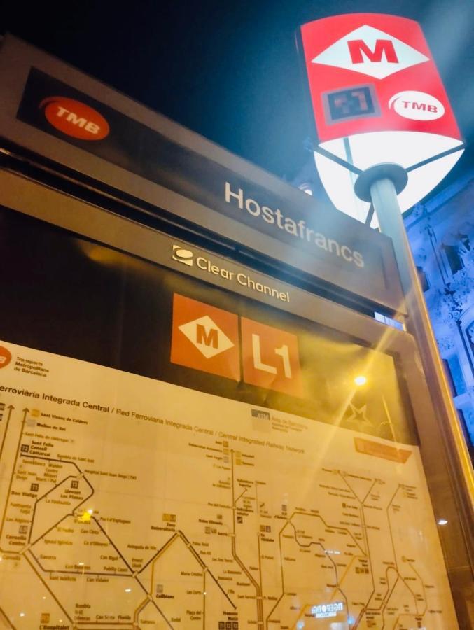 Room Familiar Sants Barcelona Ngoại thất bức ảnh